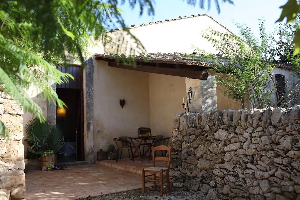 Villa Pozzo Di Mazza à Syracuse Séjour à la ferme